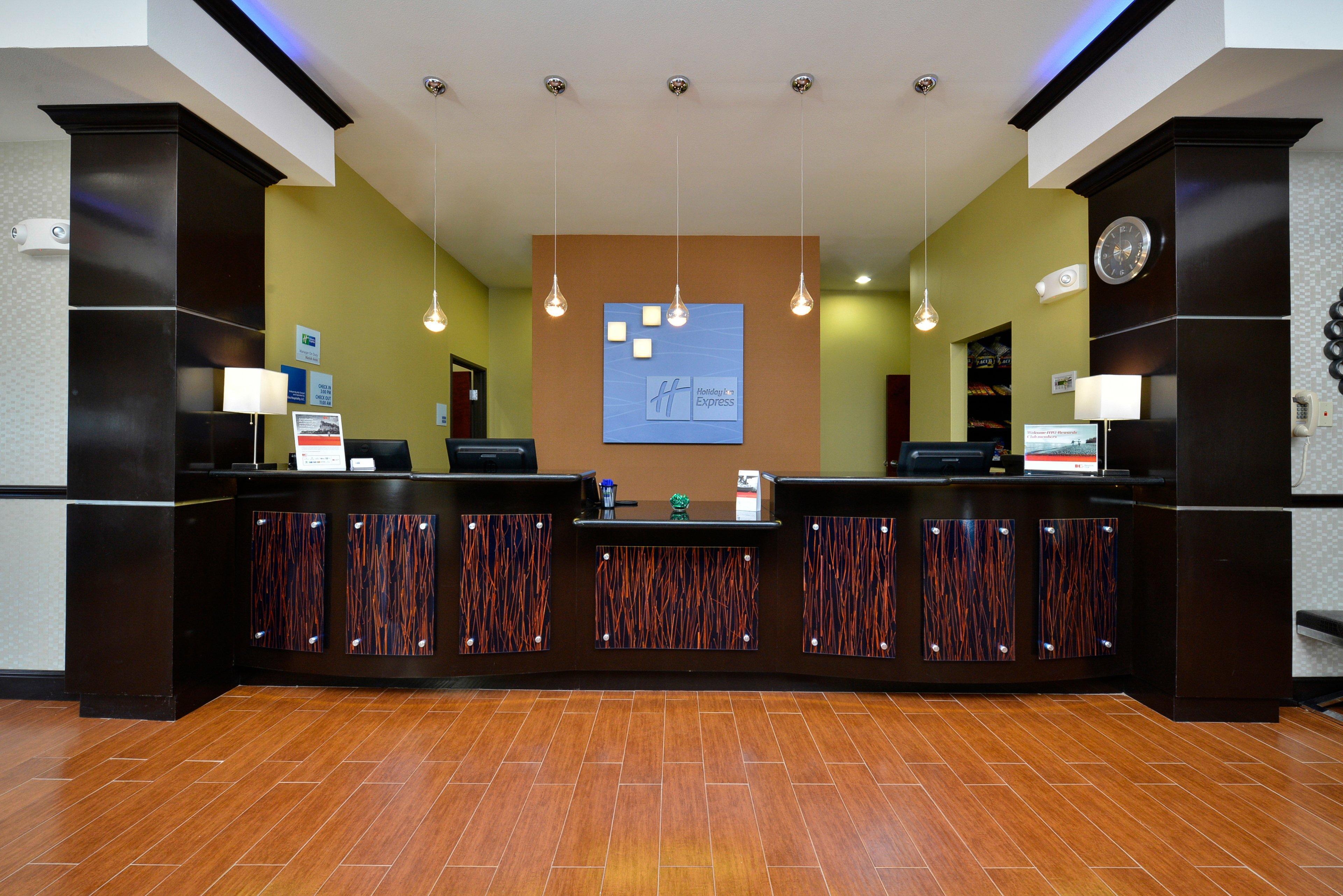 Holiday Inn Express Alva By Ihg Zewnętrze zdjęcie